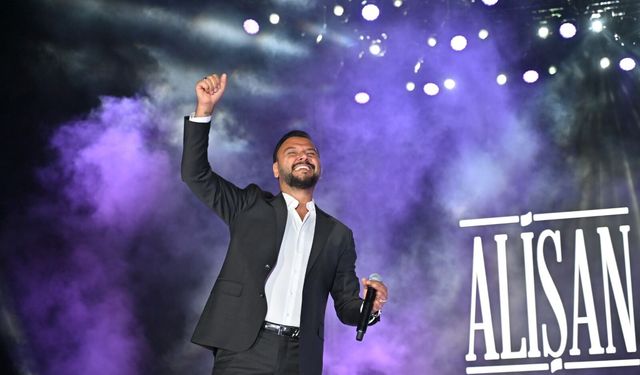 Alişan, Nevşehirli Hayranlarıyla Kültür Yolu Festivali’nde Buluştu