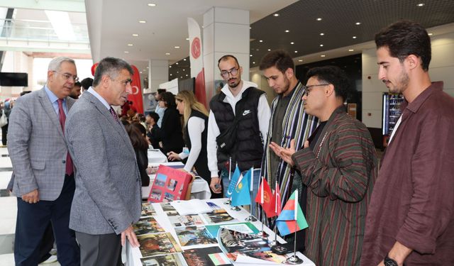 NEVÜ’de Öğrenci Kulüp ve Toplulukları Tanıtım Günü Düzenlendi