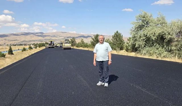 Avanos–Çavuşin Yolunda Asfalt Mesaisi Sürüyor