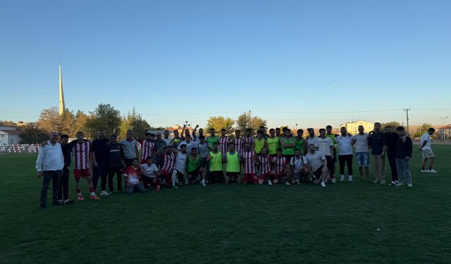 Özlüce Spor ile Özkonak Spor Arasında Dostluk Kazandı!