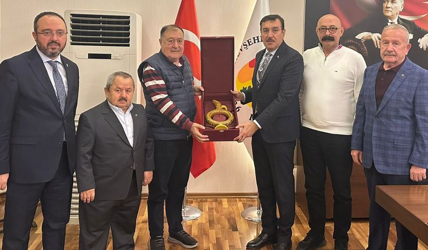 Tüfenkci, Nevşehir'de Parmaksız'la görüştü