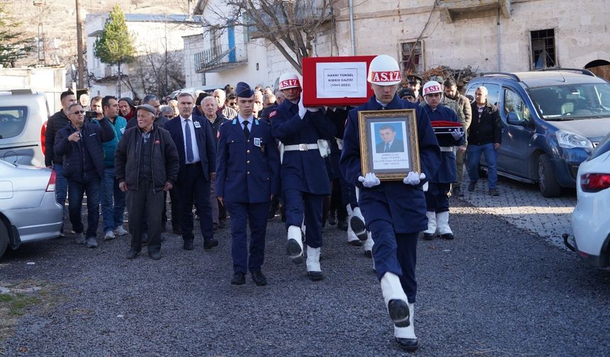 Nevşehirli Kıbrıs Gazisi Boyalı köyünde defnedildi