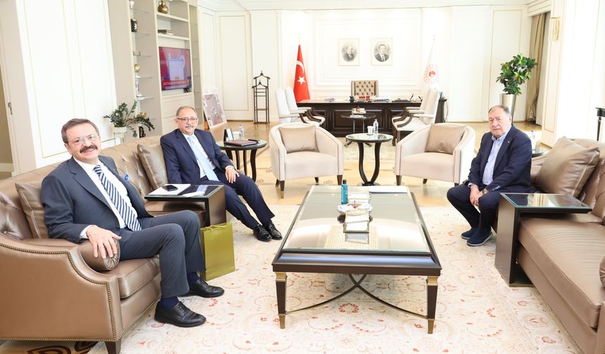 Hisarcıklıoğlu ve Parmaksız Bakan Özhaseki'yi Ziyaret etti