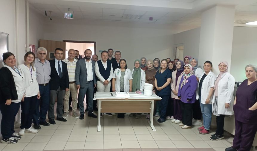Nevşehir Devlet Hastanesi'nde Dünya Laborantlar günü kutlandı