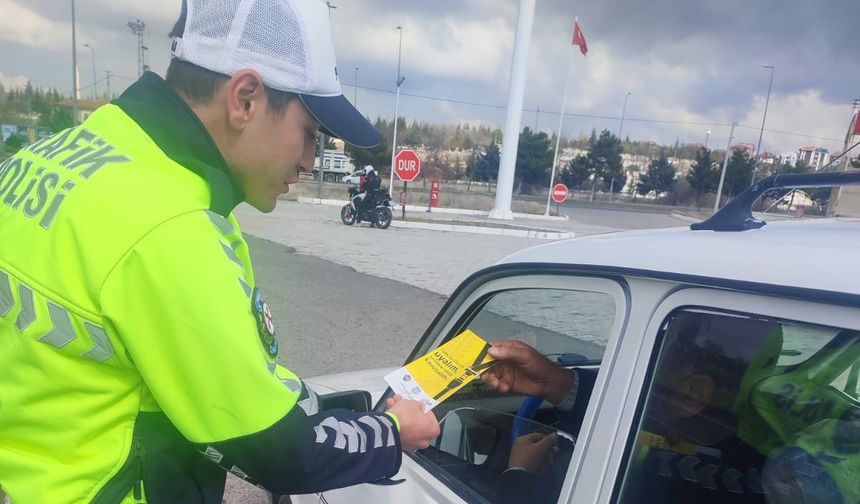 Nevşehir'de sürücülere broşürle uyarı