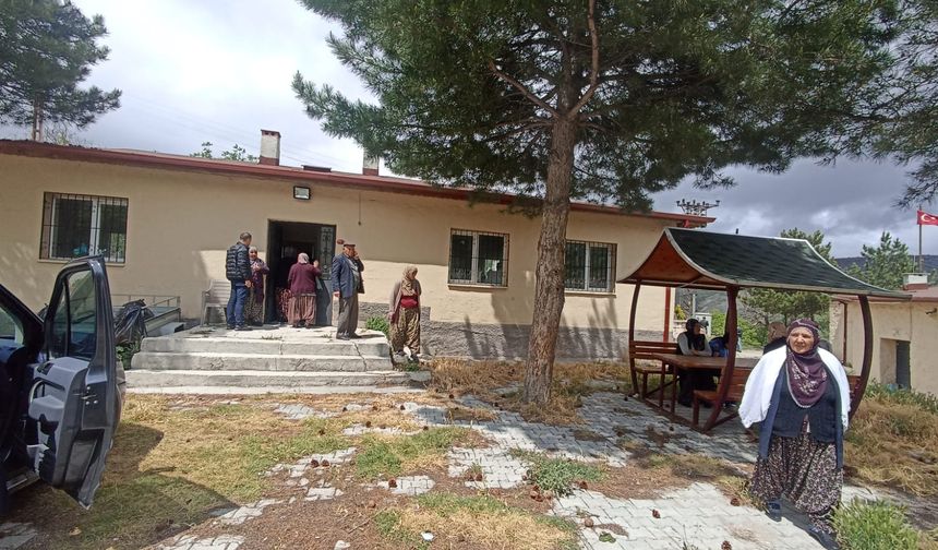 Ürgüp Yeşilöz'de 'Köy Mutfağı' Anneler gününde hizmete girdi