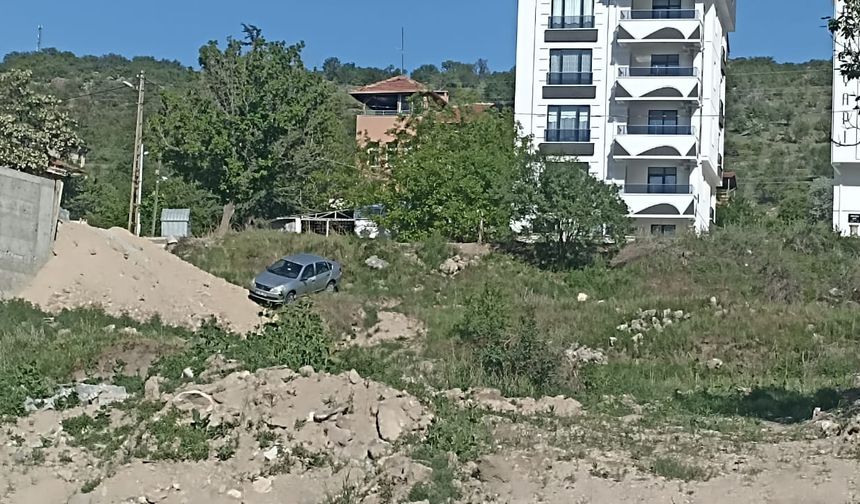 Nevşehir'de freni boşalan araç, boş araziye uçtu