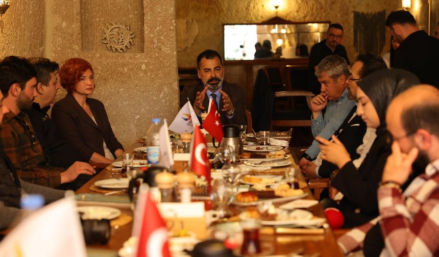 Başkan Bul Ürgüp'te Nevşehir basınıyla kahvaltıda buluştu