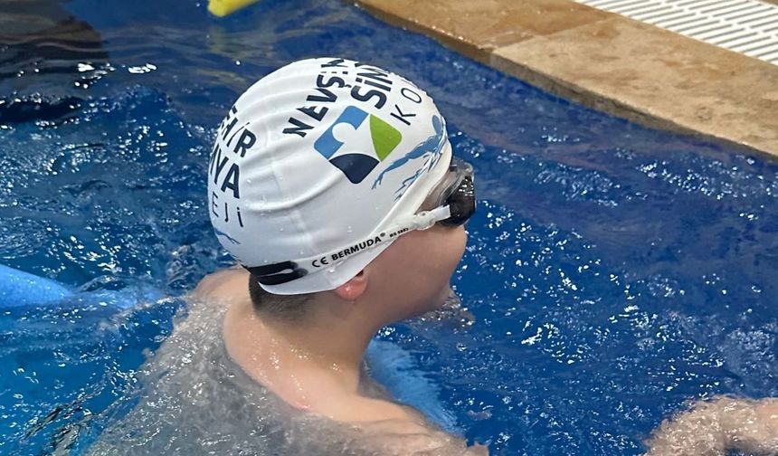Nevşehir Simya Koleji'nde Yüzme Dersleri Başladı
