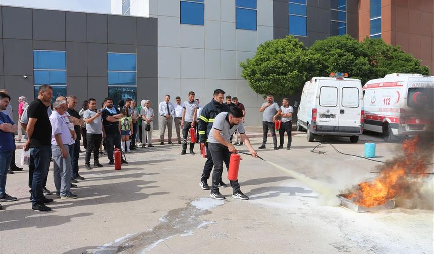 Nevşehir İl Sağlık Müdürlüğü'nde Yangın Eğitimi Tatbikatı Düzenlendi