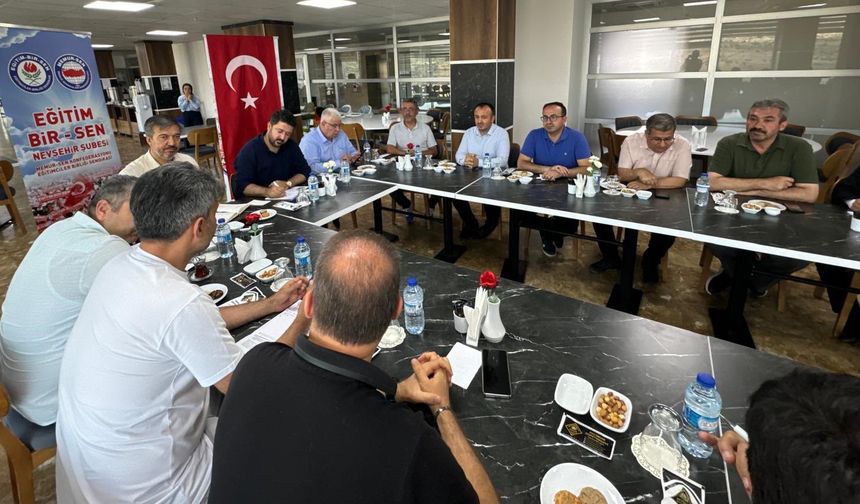Nevşehir’de Eğitim ve İstişare Toplantısı Yapıldı