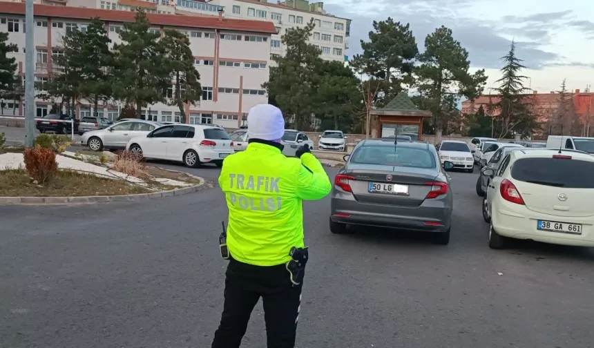 Nevşehir'de trafik polisleri göz açtırmıyor!