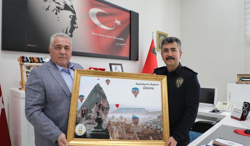 Başkan Eren Sivas Polis MYO Müdürü Güven'i ziyaret etti