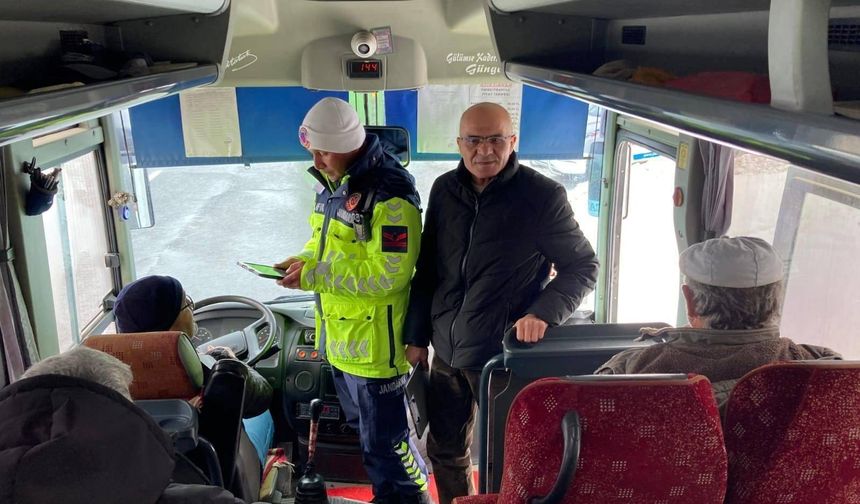 Nevşehir'de Jandarma Yolcu Kılığında Otobüsleri Denetledi