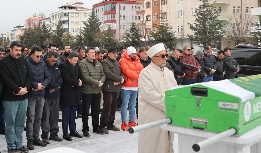 Nevşehir'de eski nişanlısı tarafından öldürülen genç kız toprağa verildi