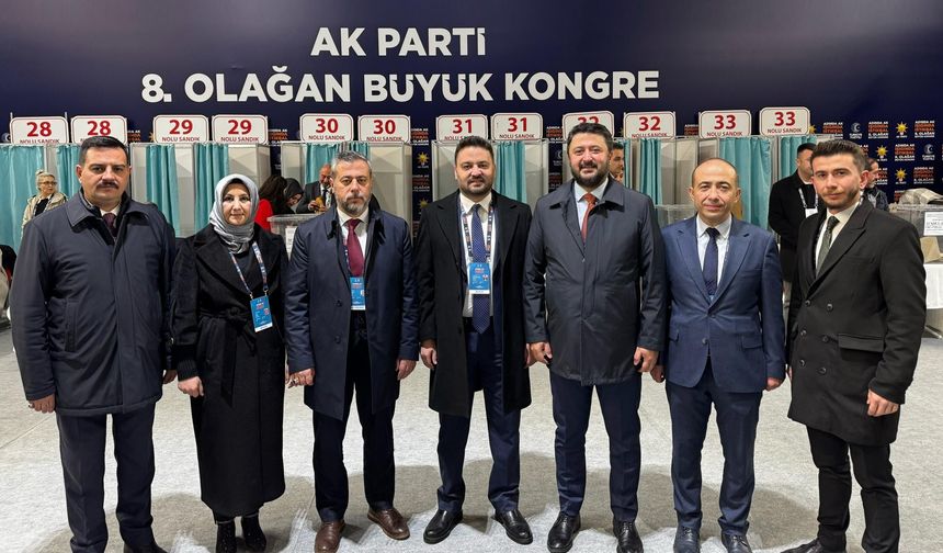 AK Parti Nevşehir heyeti, 8. Olağan büyük kongredeydi