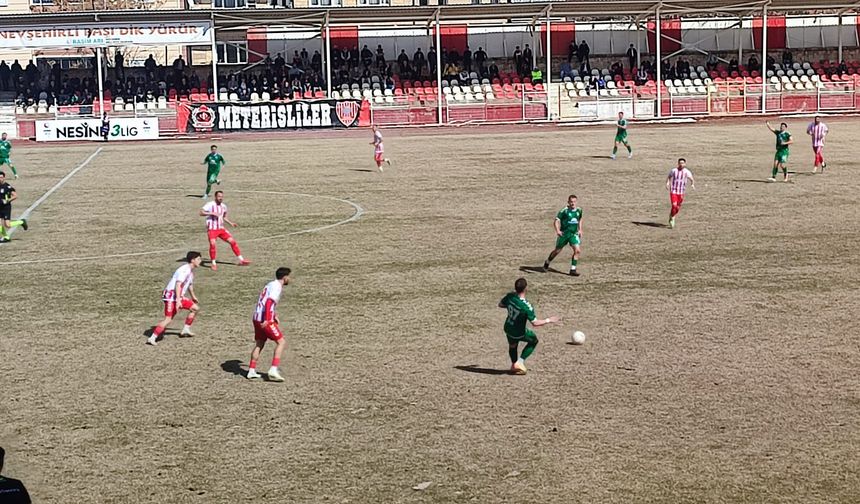 Nevşehirspor ve Amasyaspor 2-2 berabere kaldı