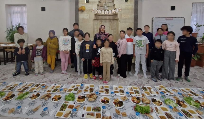 Arife Çiçekleri Nevşehir'de iftar sofrasında buluştu