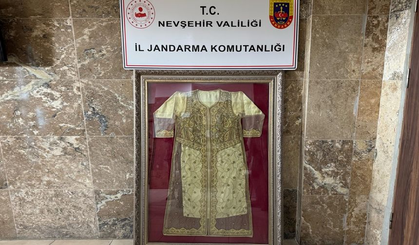 Nevşehir'de Osmanlı dönemine ait kaftan ele geçirildi