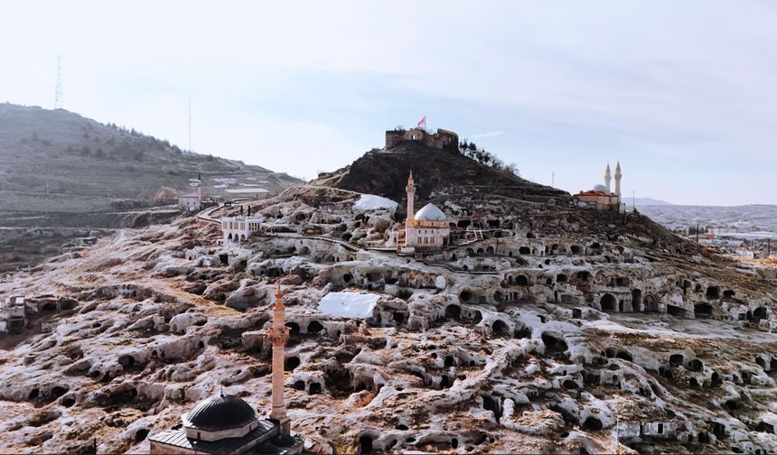 Ramazan'ın 9. günü Nevşehir İçin İftar ve Sahur Saati