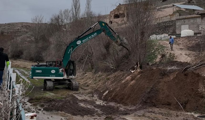 Gülşehir'de Pınarbaşı Mevki Öz temizliği başladı!