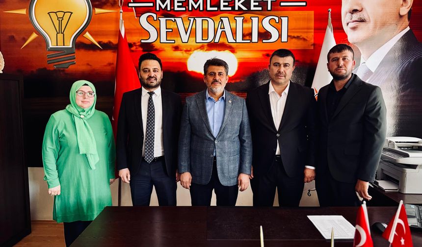 AK Parti Nevşehir’den Tüm İlçelere Çıkartma: Hedef 2028 ve Ötesi!