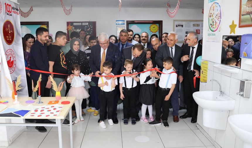 Nevşehir'de “Maarif 50” Projesi Kapsamında Sanatla Dolu Etkinlikler Düzenlendi