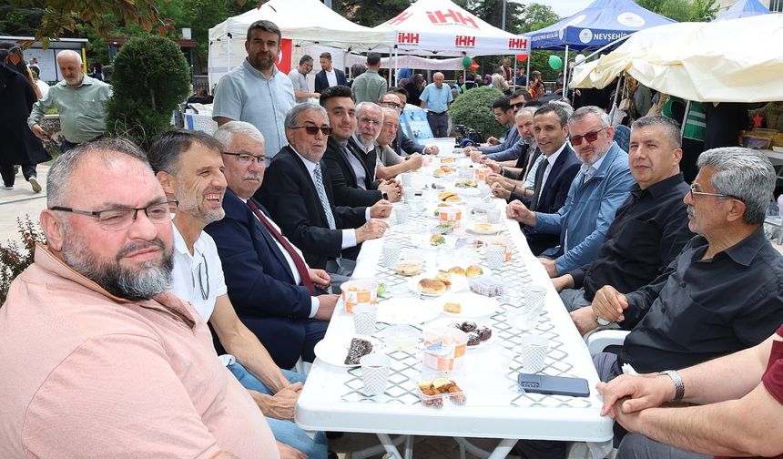 Mevzu Gazze! Lütfen Nevşehir'de bu kermese uğrayın...
