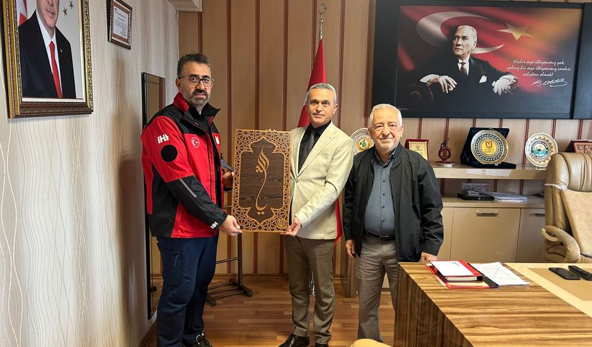 Nevşehir İHH'dan kurum ziyaretleri