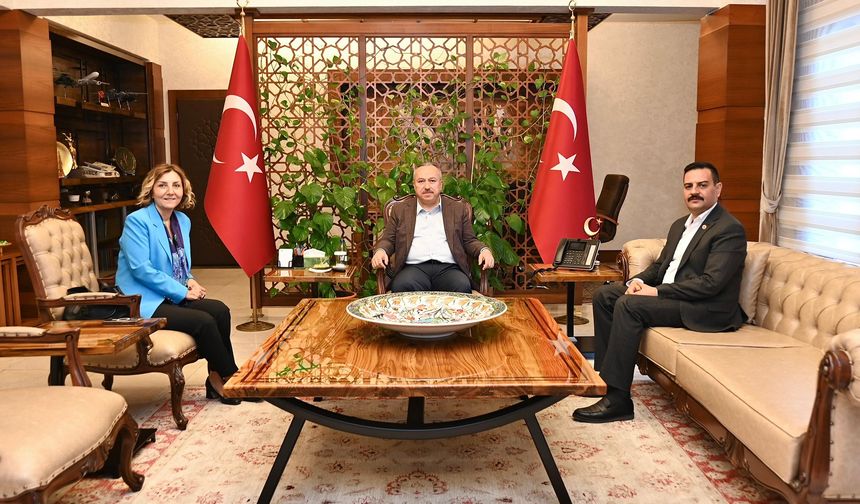Başkan Eresin, Vali Fidan ile bir araya geldi.