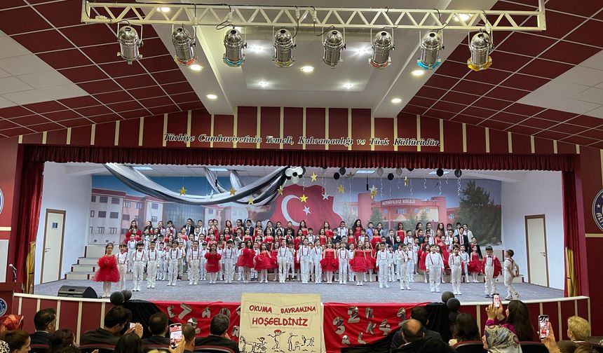 Altınyıldız 1. Sınıflardan Birinci Sınıf Gösteri