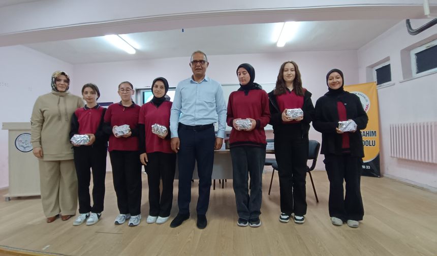 Acıgöl Damat İbrahim Paşa Anadolu Lisesinde “Yazar Mustafa Kutlu” paneli