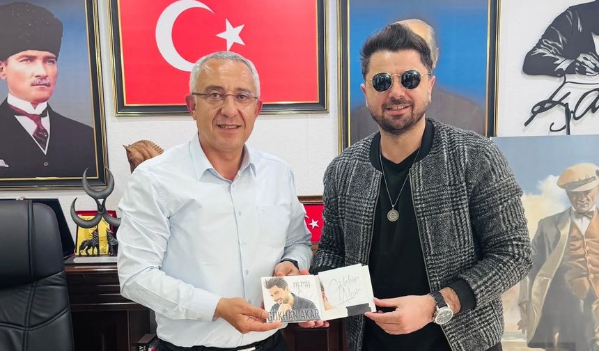 Gökhan Akar, Kapadokya'da Açıksaray vadisini keşfetti