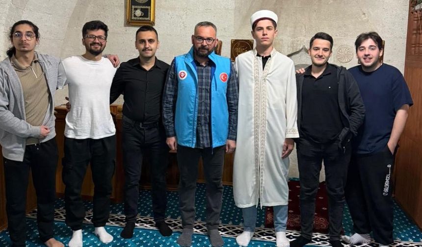 Ürgüp'te Gençler İyilikle Dönüştürdü