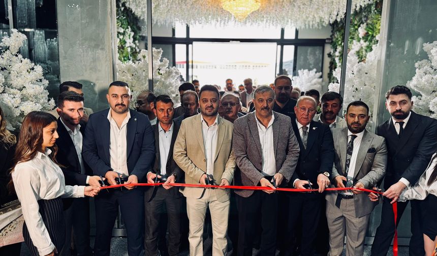 Nevşehir'in en büyük düğün salonu hizmete girdi