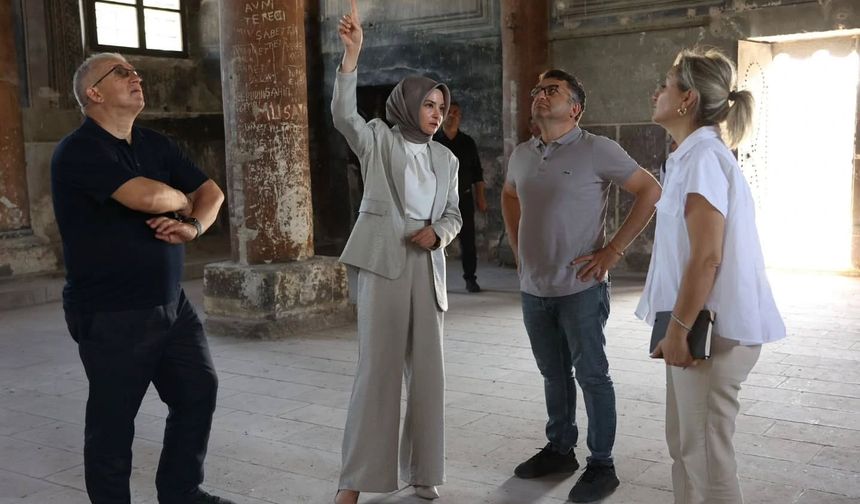 Derinkuyu Üzümlü Kilise’de İncelemelerde Bulunuldu