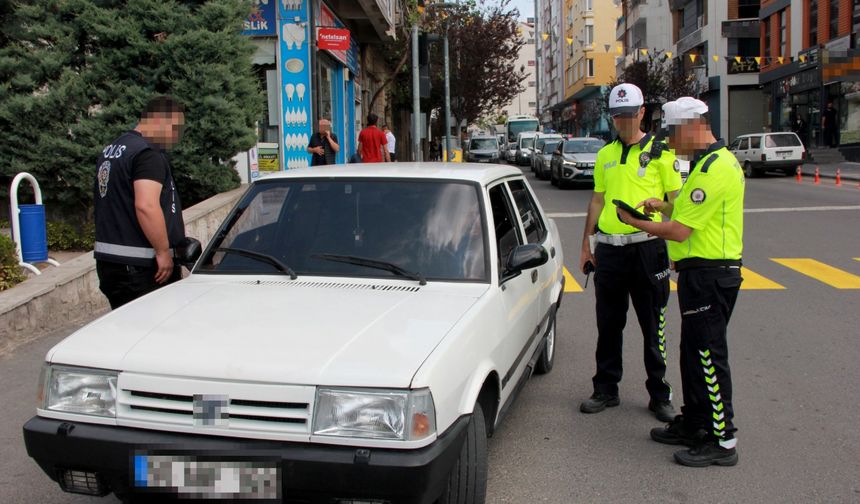 Nevşehir'de  "Huzurlu Sokaklar Uygulaması"nda 727 şahsı sorguladı