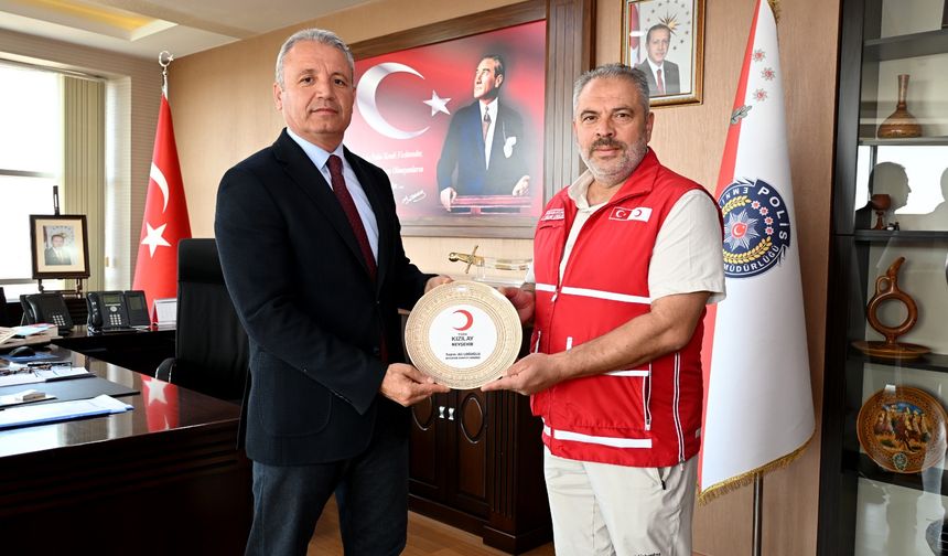 Kızılay Nevşehir’den Emniyet Müdürüne Ziyaret
