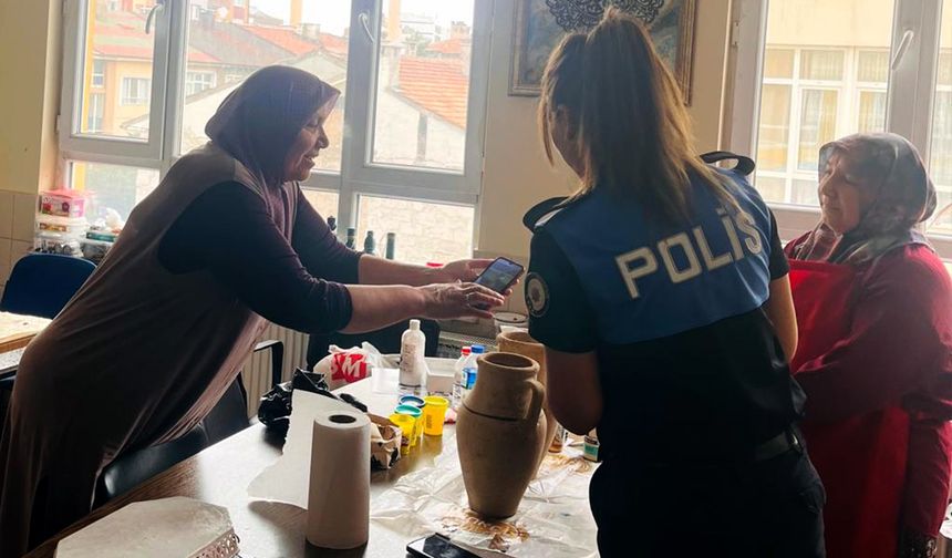 Nevşehir'de Toplum Destekli Polis vatandaşı bilgilendirdi