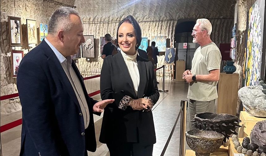 Vali Fidan'dan Kapadokya’da “Renkler” sergisine ziyaret