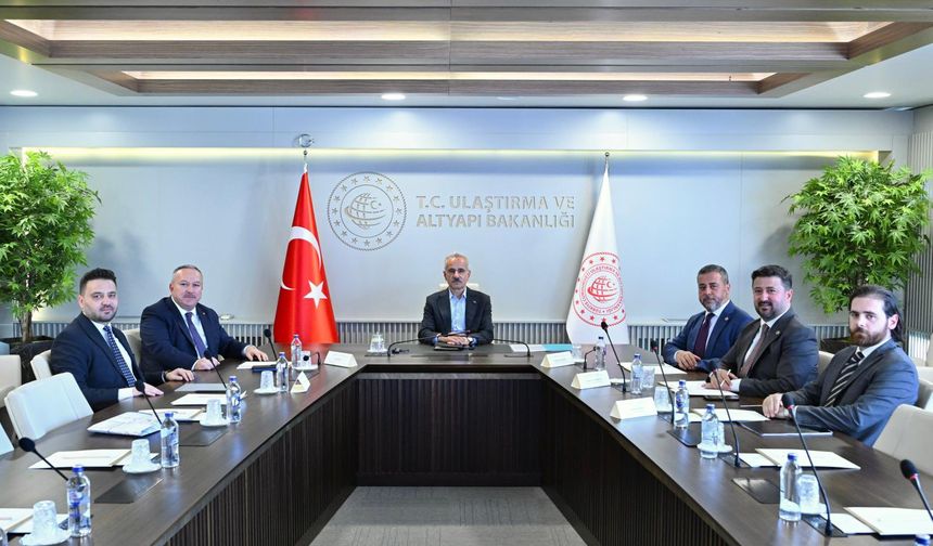 Bakan Uraloğlu ile Nevşehir Çevre Yolu Projesi Görüşüldü