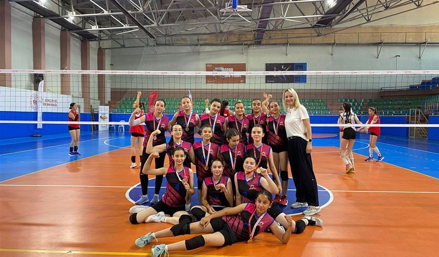 ANALİG Voleybol Grup Müsabakaları Nevşehir’de Sona Erdi