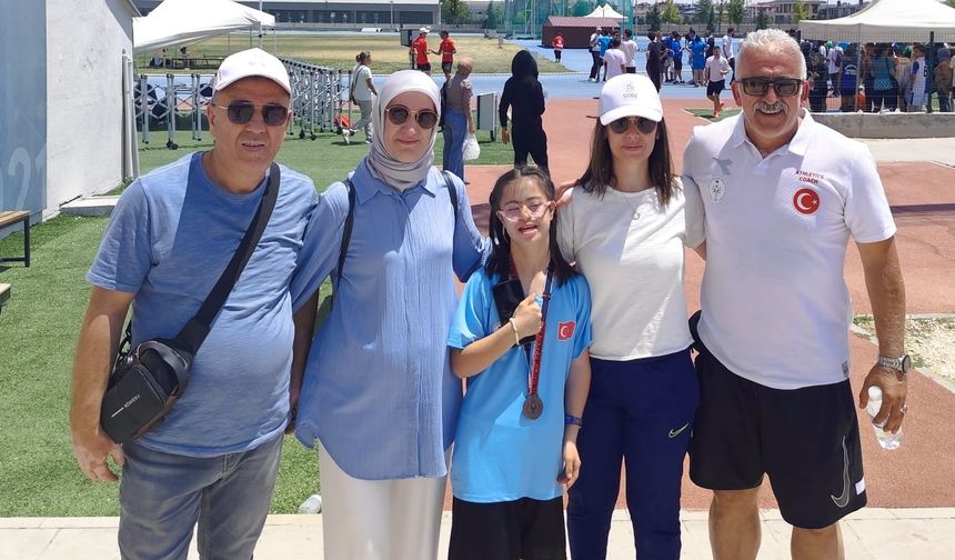 Nevşehirli Erva Nârin Türkiye 3’üncüsü Oldu!