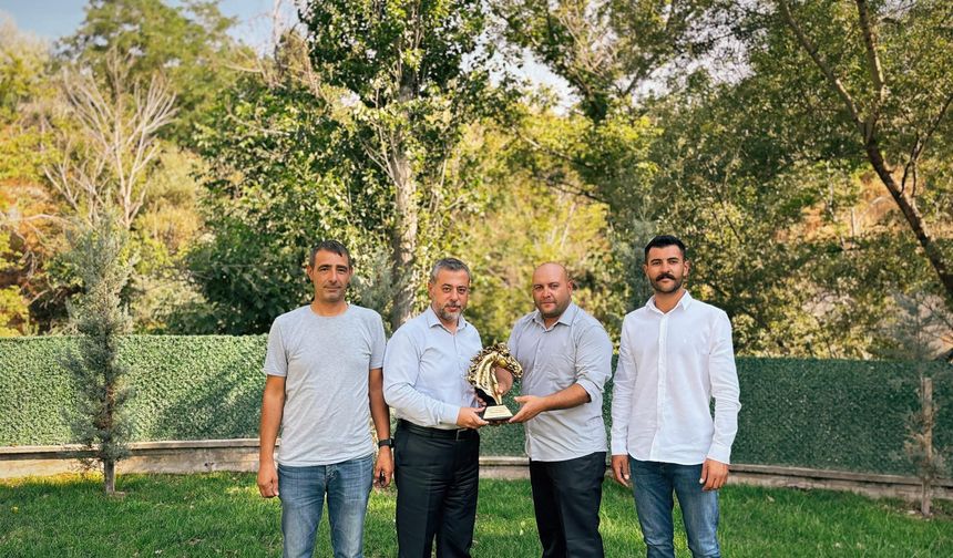 Milletvekili Özgün, Atçılık Kültür Derneği ile Bir Araya Geldi