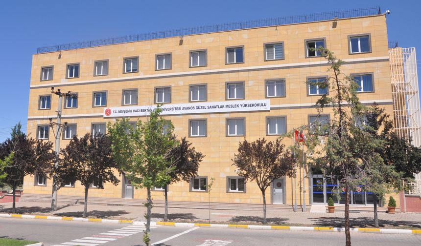 NEVÜ Öğretim Üyesi Danışmanlığındaki 2209-A Öğrenci Projesi Uluslararası Kongrede Sunuldu