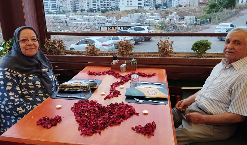 Nevşehirli Öğretmen Çiftin Yarım Asırlık Evlilik Sırrı