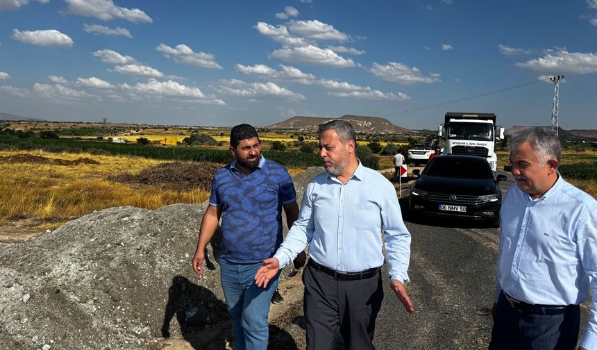 Çat-Karacaşar yolu genişletme çalışmaları sürüyor