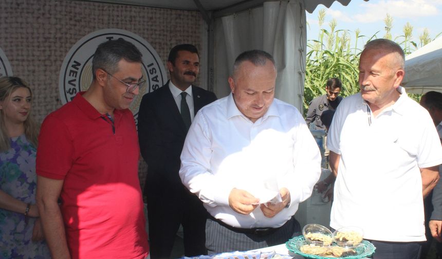 Başkan Salaş, Türkiye’nin Tek Açık Alan Patates Fuarında
