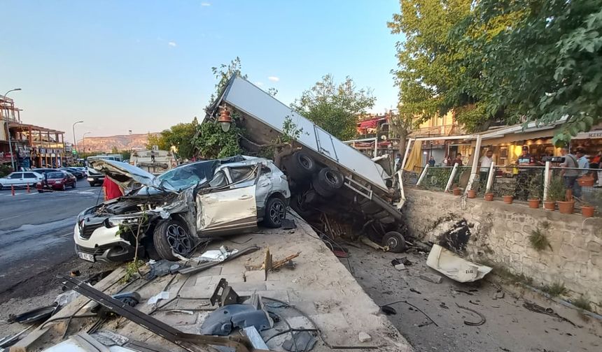 Nevşehir Göreme’de Feci Kaza: 6 Yaralı
