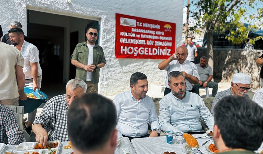 Nevşehir Basansarnıç’ta Gönül Sofraları Kuruldu